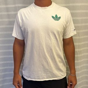 Adidas Original T Shirt Beige/cream W Green leaf design (Large)